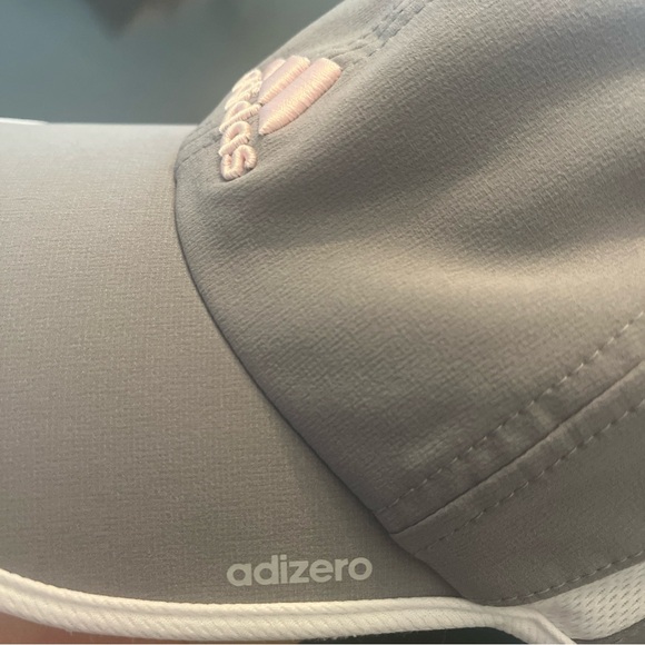 Adidas ladies hat - Picture 8 of 8
